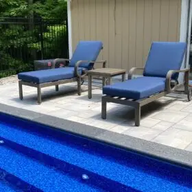 Loungers