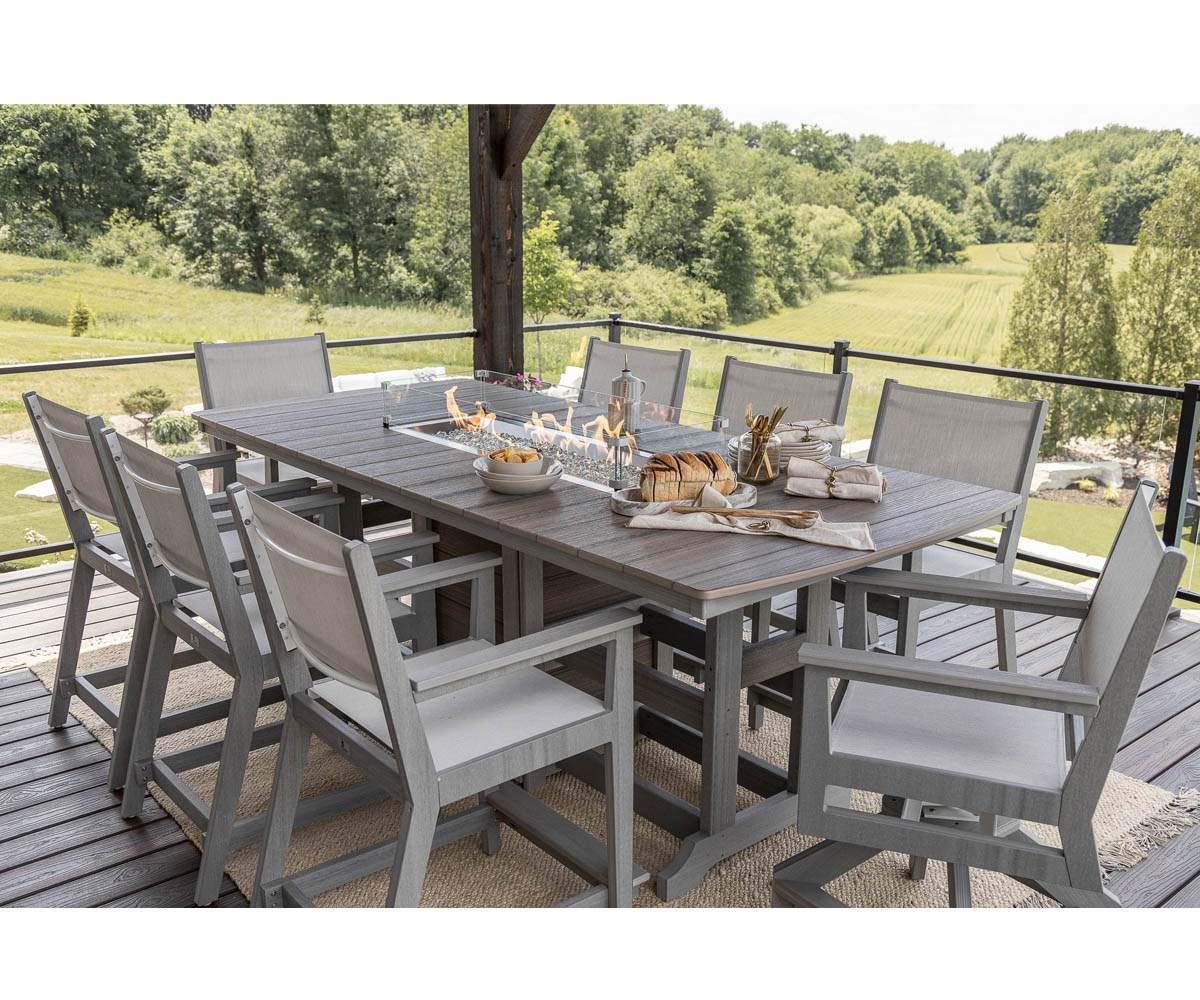HDPE Outdoor Dining Table and Chairs